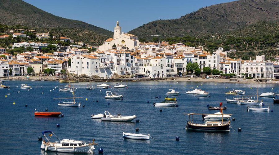 Cadaqués, el pueblo más bonito del mundo, al menos para Dalí