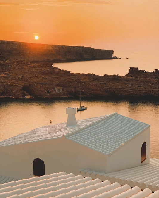 Cami dels Cavalls: Recorriendo la costa de Menorca - Misswood